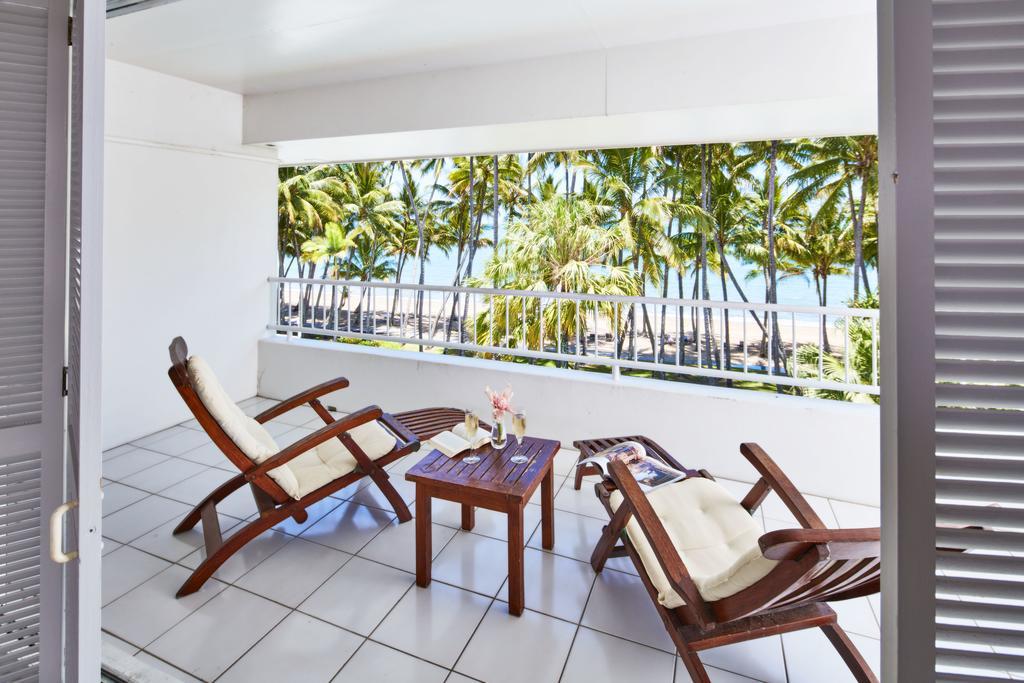 Alamanda Palm Cove By Lancemore Exterior foto