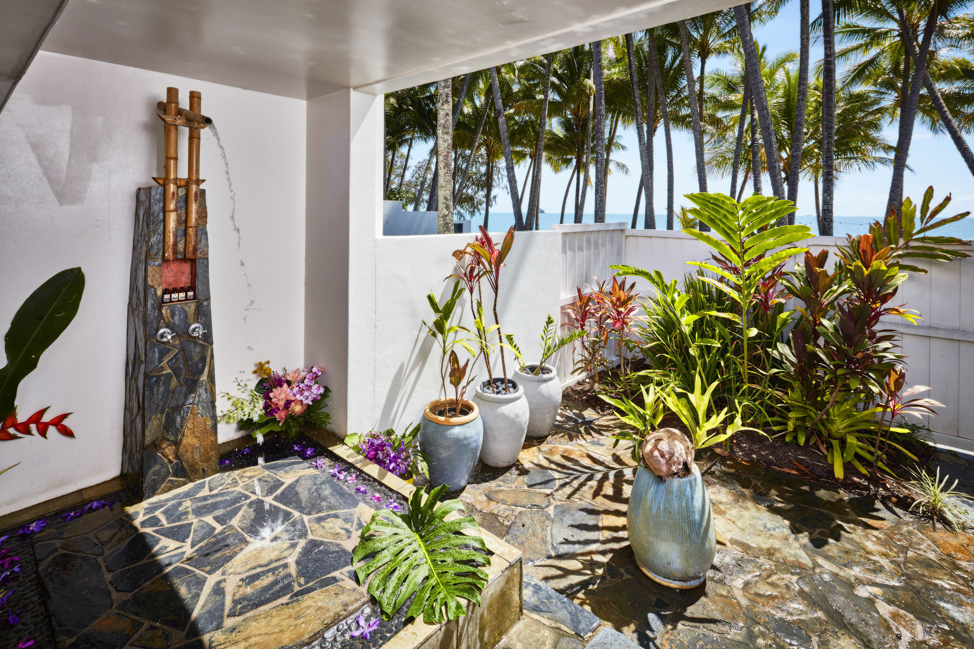 Alamanda Palm Cove By Lancemore Exterior foto