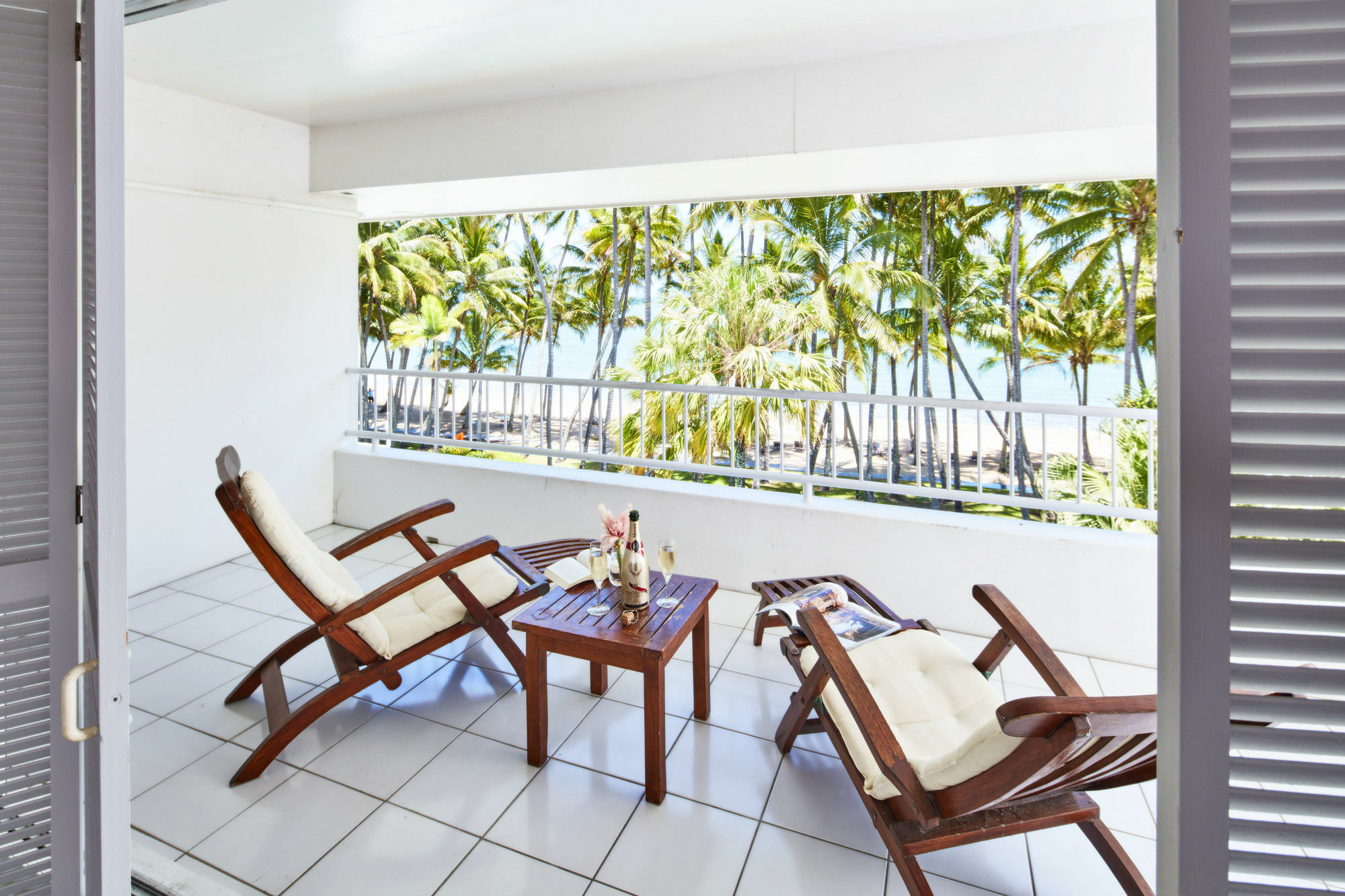 Alamanda Palm Cove By Lancemore Exterior foto